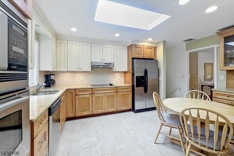 7 Southwood Drive Parsippany-troy Hills NJ 07950