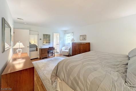 7 Southwood Drive Parsippany-troy Hills NJ 07950