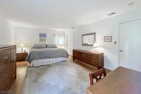 7 Southwood Drive Parsippany-troy Hills NJ 07950