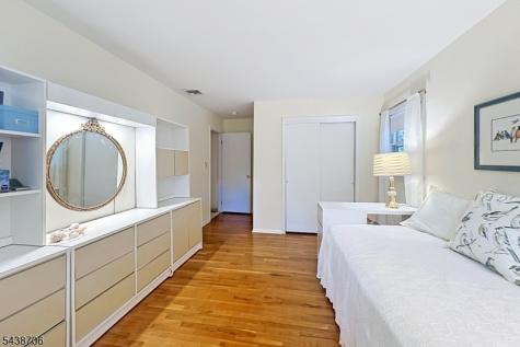 7 Southwood Drive Parsippany-troy Hills NJ 07950
