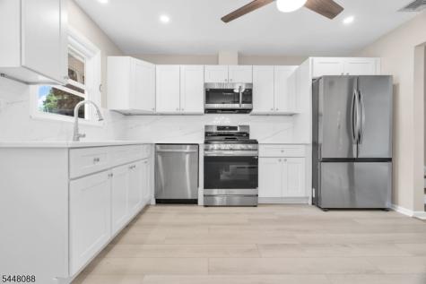 102 Wiltop Road Netcong NJ 07857