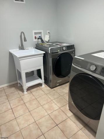 1449 Gehr Place North Bergen NJ 07047