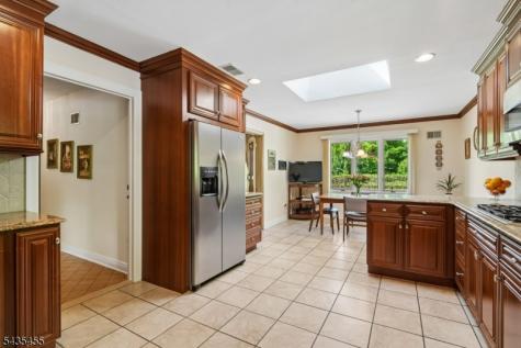 107 Arverne Road West Orange NJ 07052