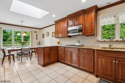 107 Arverne Road West Orange NJ 07052