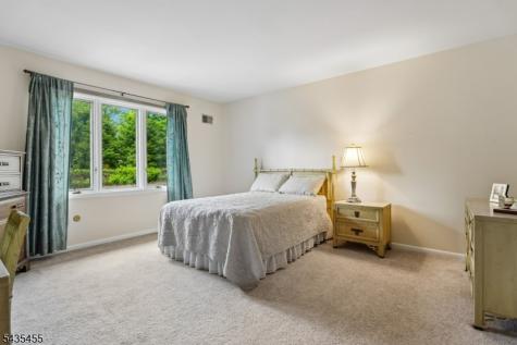 107 Arverne Road West Orange NJ 07052
