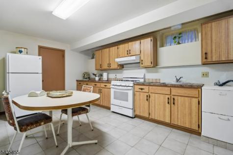 107 Arverne Road West Orange NJ 07052