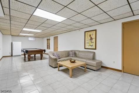 107 Arverne Road West Orange NJ 07052