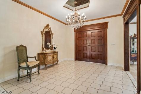 107 Arverne Road West Orange NJ 07052