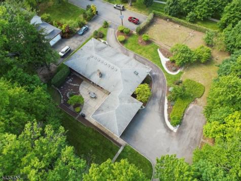 107 Arverne Road West Orange NJ 07052