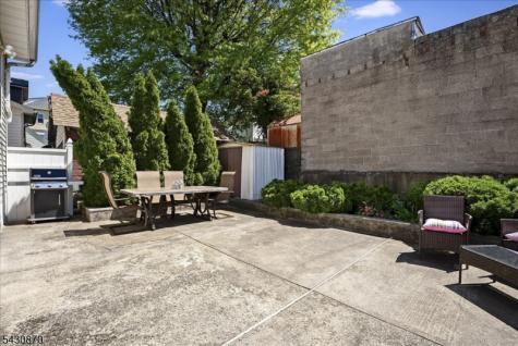 136 Cedar Street Cliffside Park NJ 07010