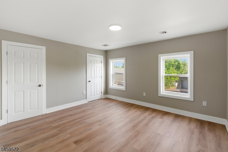 26 W 2nd Street Florence NJ 08518