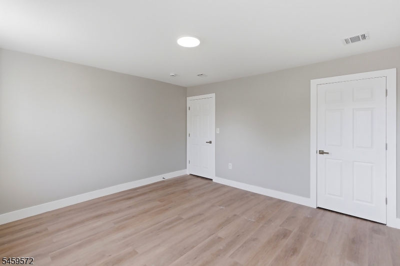 26 W 2nd Street Florence NJ 08518