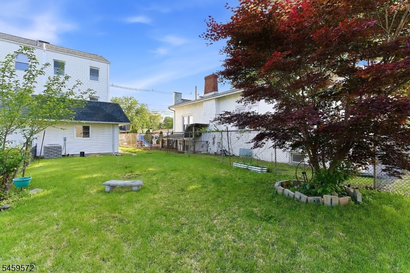 26 W 2nd Street Florence NJ 08518