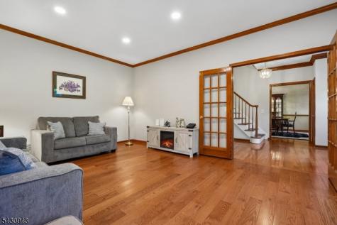 31 Copper Penny Road Raritan NJ 08822