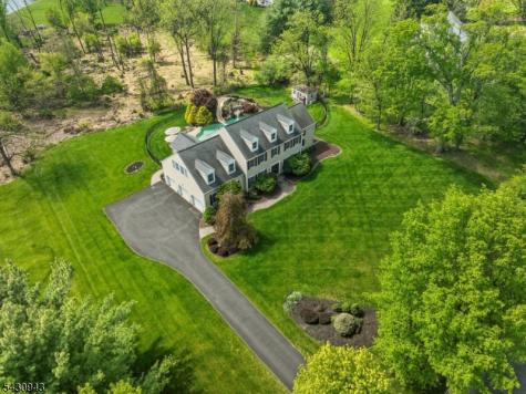 31 Copper Penny Road Raritan NJ 08822