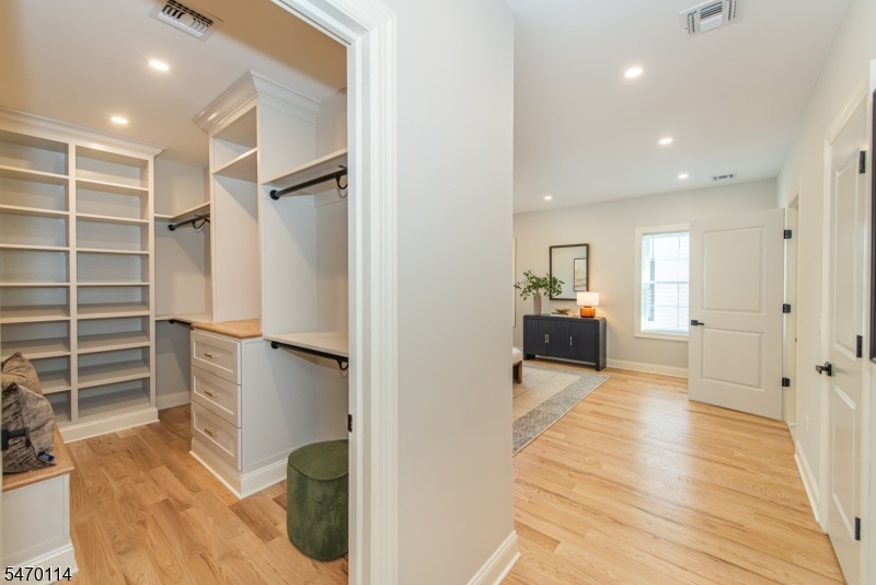 90 Grant Avenue Nutley NJ 07110