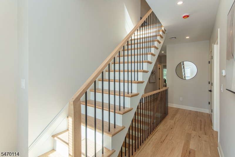 90 Grant Avenue Nutley NJ 07110