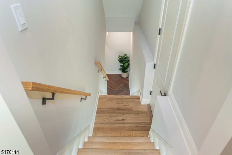 90 Grant Avenue Nutley NJ 07110