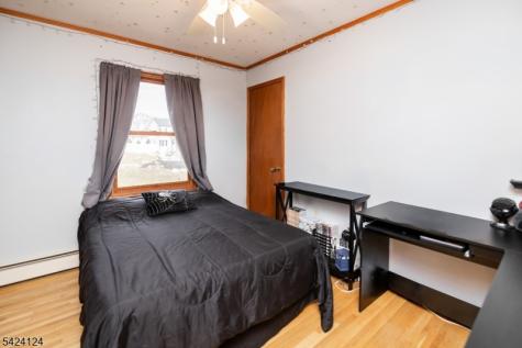 4 Broadway Hopatcong NJ 07843