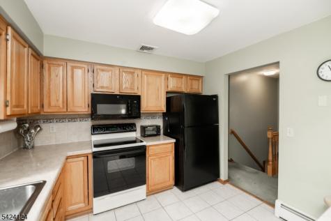 4 Broadway Hopatcong NJ 07843
