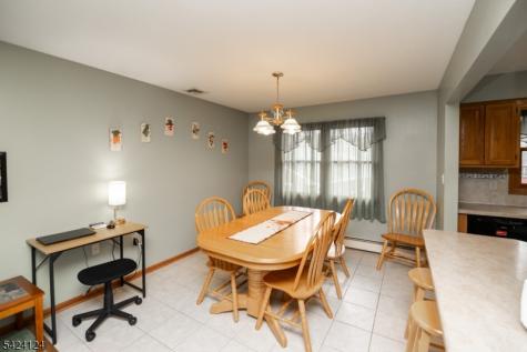 4 Broadway Hopatcong NJ 07843