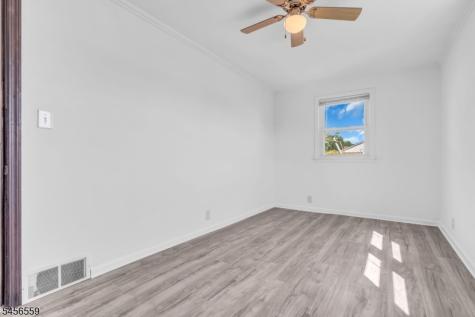 34 N 15th Avenue Manville NJ 08835