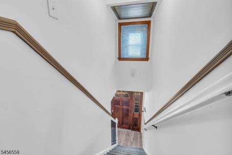34 N 15th Avenue Manville NJ 08835