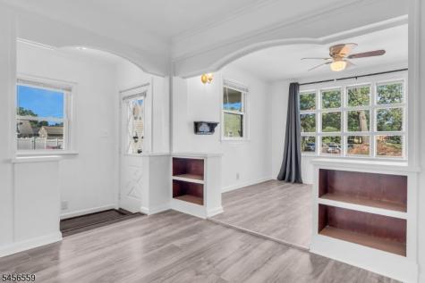 34 N 15th Avenue Manville NJ 08835