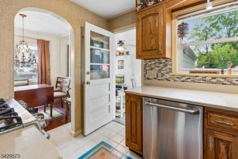 192 Elmwood Avenue Union NJ 07083