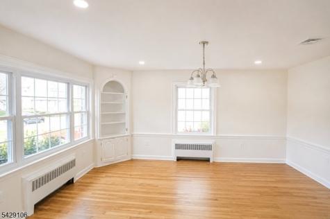 946 50 Park Avenue Elizabeth NJ 07208