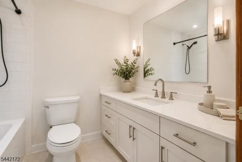 175 Wertsville Road East Amwell NJ 08551