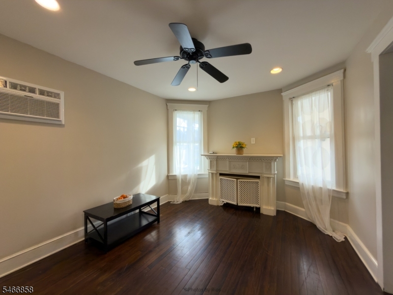 107 Sheridan Avenue Roselle Park NJ 07204