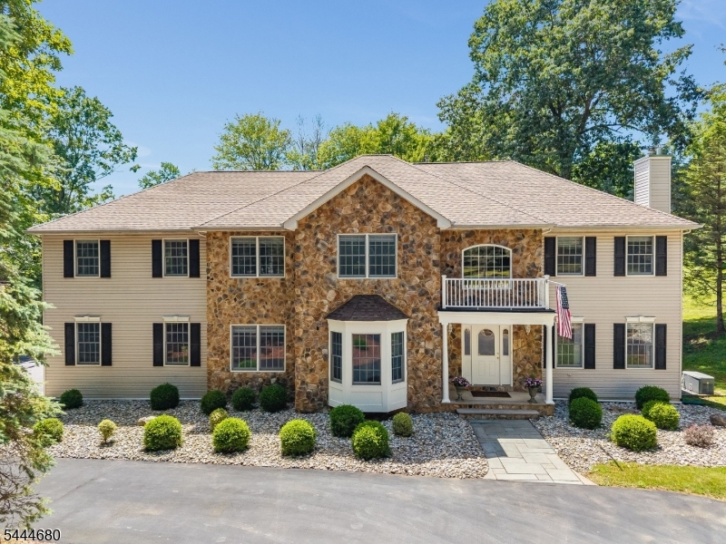 5 Elk Ridge Road Lebanon NJ 07830