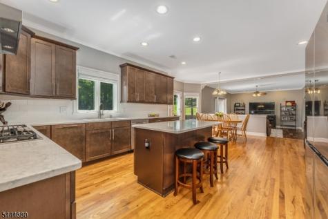 5 Elk Ridge Road Lebanon NJ 07830