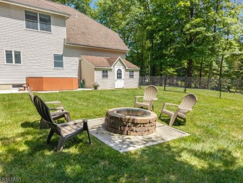 5 Elk Ridge Road Lebanon NJ 07830
