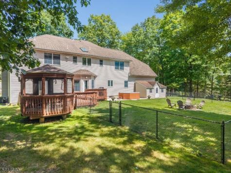 5 Elk Ridge Road Lebanon NJ 07830