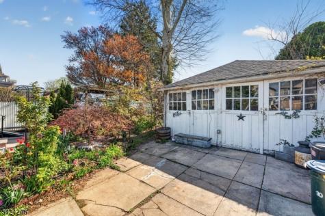 30 Paul Street Woodbridge NJ 08863