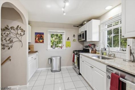 112 Fairview Avenue West Orange NJ 07052