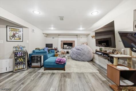 112 Fairview Avenue West Orange NJ 07052