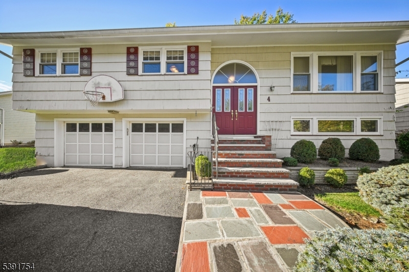 4 Willow Terrace Verona NJ 07044