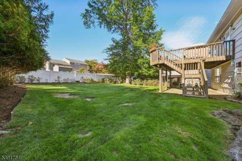 4 Willow Terrace Verona NJ 07044