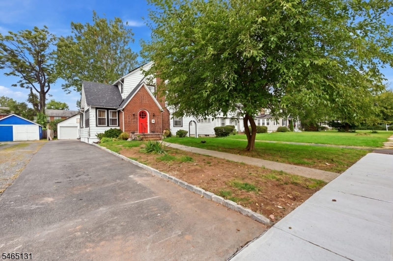 1074 Rose Street Plainfield NJ 07060