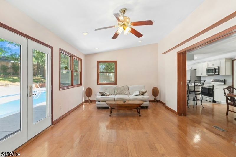 14 Tunnell Road Franklin NJ 08873
