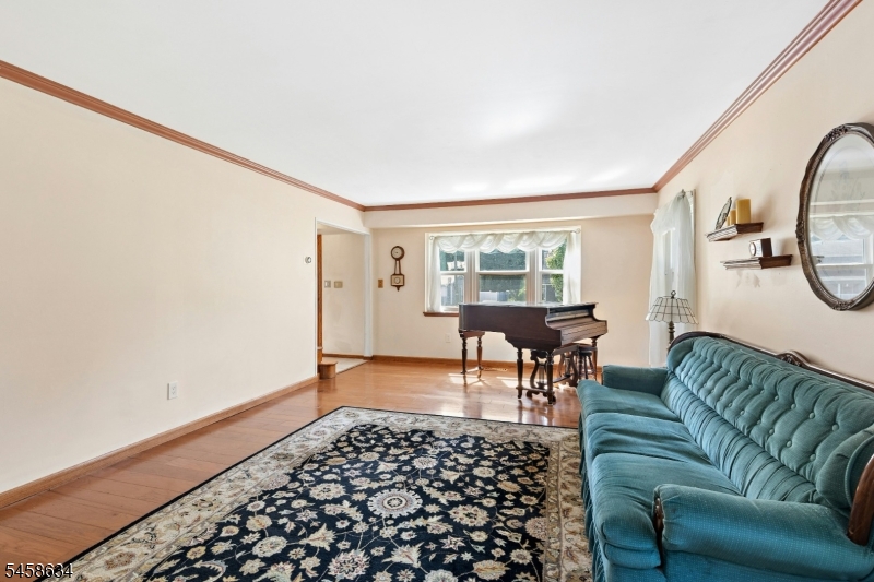 14 Tunnell Road Franklin NJ 08873
