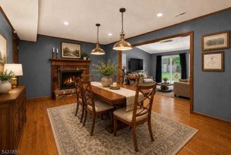 18 Randi Way Ewing NJ 08560