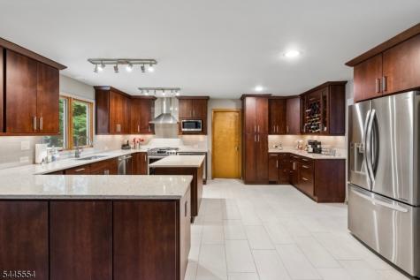 15 Sweetwood Drive Randolph NJ 07869