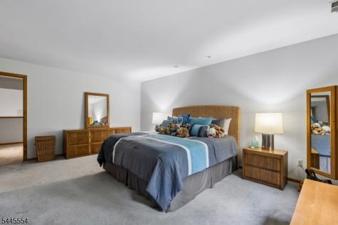 15 Sweetwood Drive Randolph NJ 07869