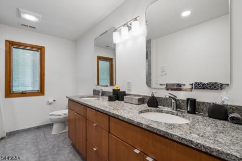 15 Sweetwood Drive Randolph NJ 07869