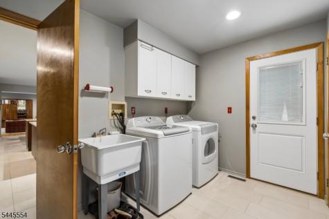 15 Sweetwood Drive Randolph NJ 07869