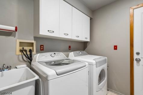 15 Sweetwood Drive Randolph NJ 07869